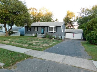 126 Baxter Lane, Milford, CT, 06460