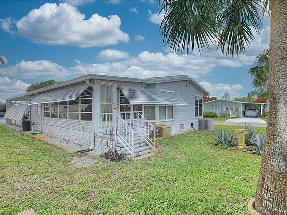 3rd image of 7674 Longhorn Ave