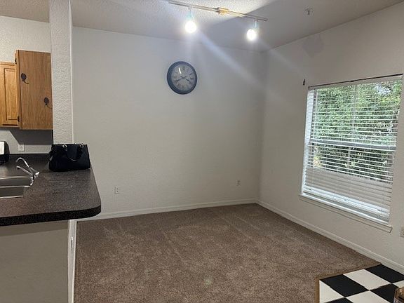 2nd image of 6067 Westgate Dr APT 222