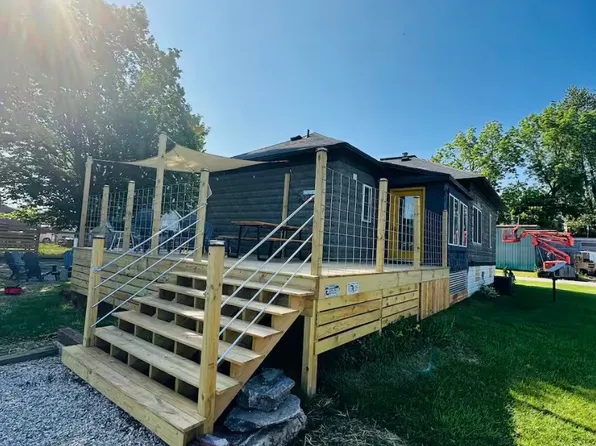 107 Water St, Ludington, MI 49431