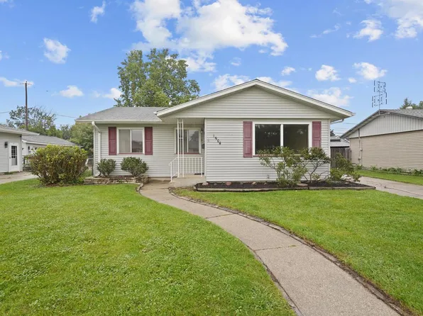 1904 87th STREET, Kenosha, WI 53143