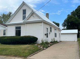 1519 Chestnut St, Quincy, IL 62301