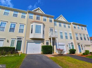 6244 Frosty Winter Ct, Centreville, VA 20120