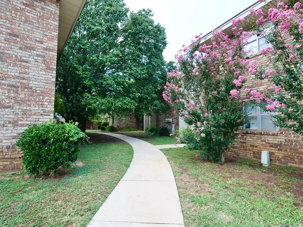 Villa Chateau, 1001 E Independence St APT 115, Shawnee, OK 74804