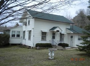 653 Park St, Union Center, WI 53962