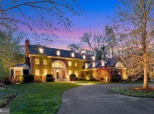 1110 Brook Valley Ln, Mc Lean, VA 22102