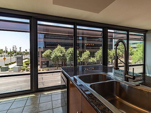 5th image of 4808 N 24th St Unit 207
