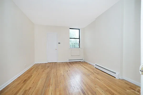 Rented by Corcoran | media 27