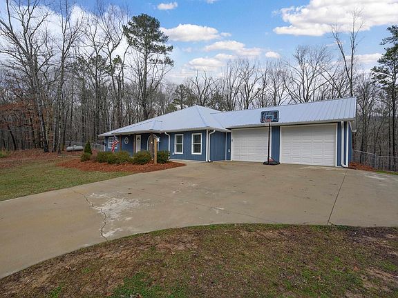 3rd image of 1160 Rock Ridge Rd