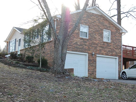 4th image of 542 Briarwood Dr