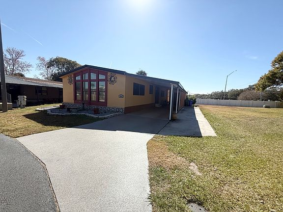 2nd image of 3241 Junction Cir