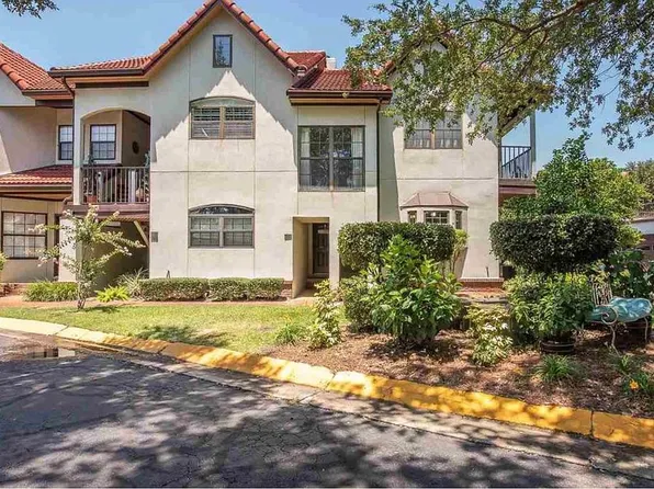 120 Baybridge Dr #G, Gulf Breeze, FL 32561