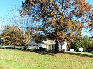 1838 Smyrna Ln, Catawba, NC 28609