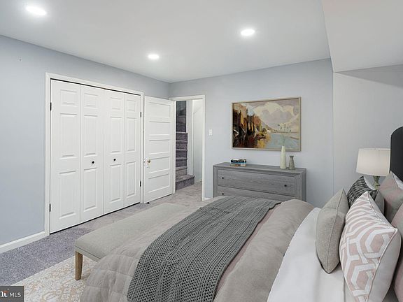 5th image of 120 W Wildey St