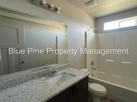 5th image of 3565 E Gample Ave Unit 2
