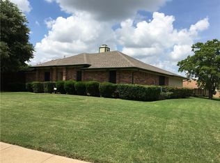 1001 Placid Dr, Mesquite, TX 75150
