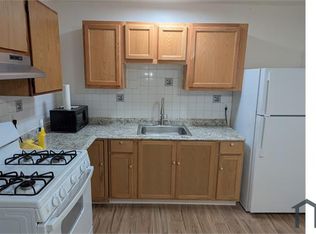 10607 Pippin St #1, Oakland, CA 94603