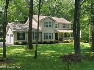 3158 Mountain Laurel Dr, Kunkletown, PA 18058