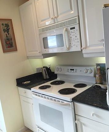 4th image of 5750 NE Island Cove Way APT 3407
