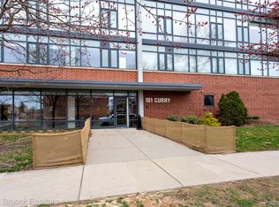 101 Curry Ave UNIT 424, Royal Oak, MI 48067