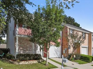 722 Pecan Grove Ln, Jefferson, LA 70121