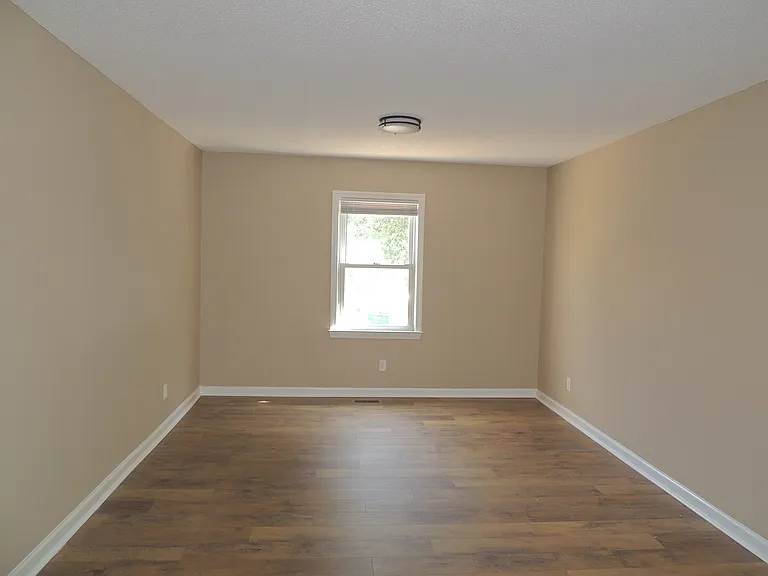 5421 Thompson Cir — Photo 18