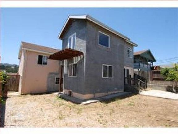 2nd image of 104 Casey Dr