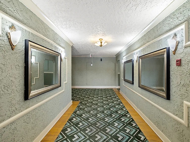 315 High Street — Photo 8
