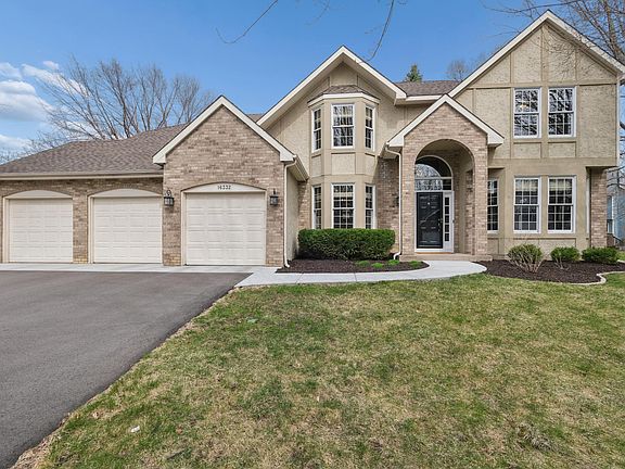 3rd image of 16332 Mayfield Dr