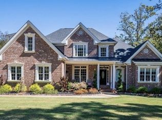 105 Chase Ln, Forsyth, GA 31029