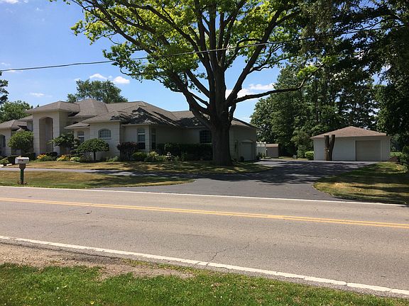 3rd image of 111 N Woodland Ave