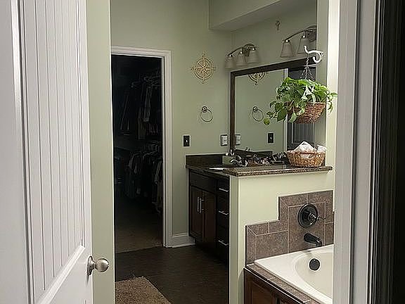 3rd image of 4110 Safehaven Ct