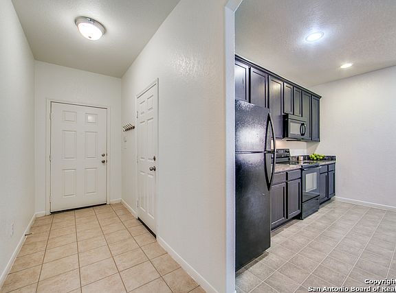 4th image of 21510 Antelope Hl