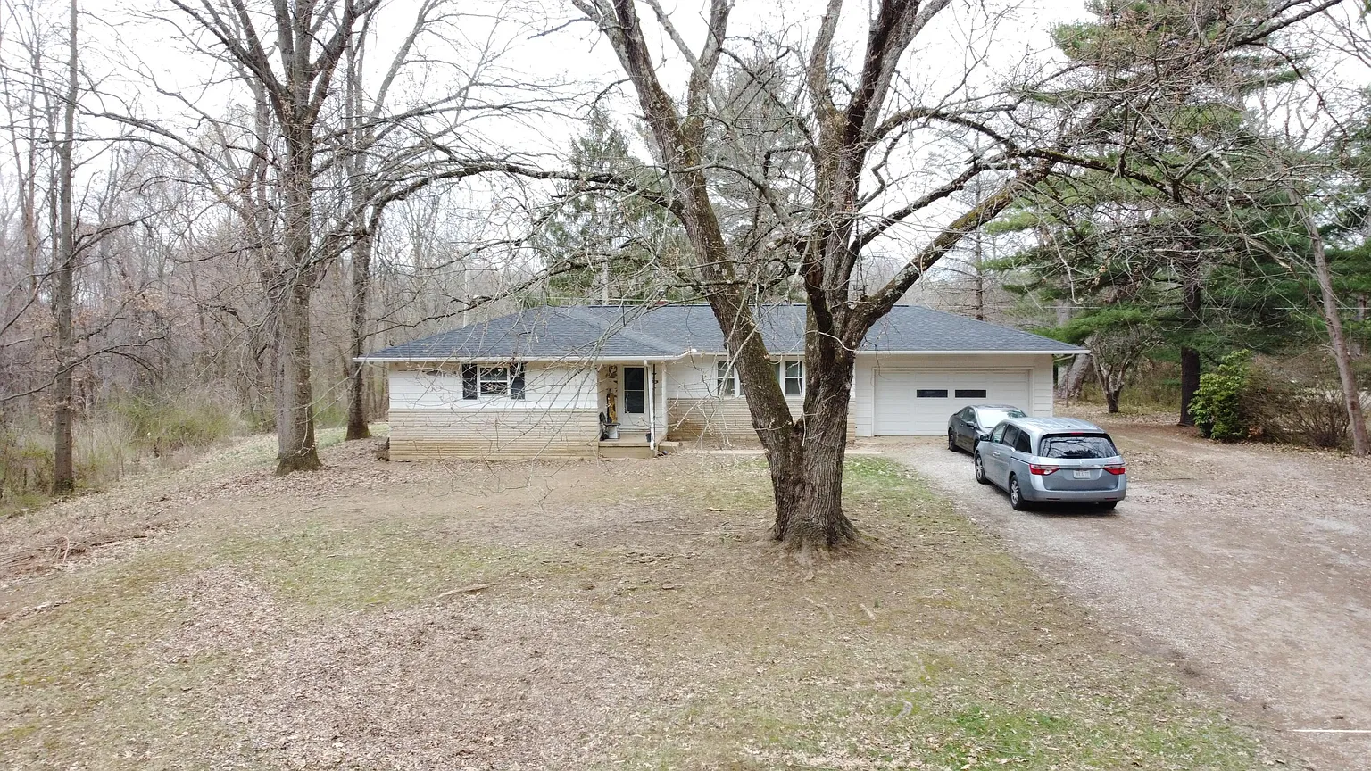 4055 Brook Rd NW photo 1