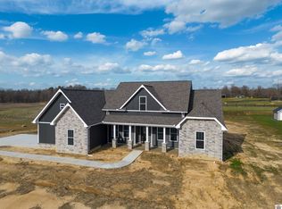 1565 Falcons Ridge Blvd, Paducah, KY 42001