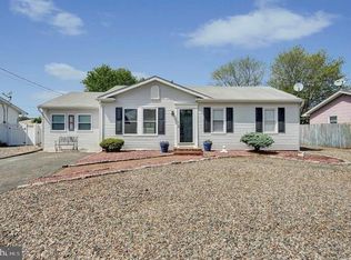1008 Clubhouse Dr, Forked River, NJ 08731