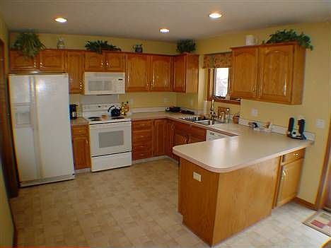 1st image of 1917 Dana Ln