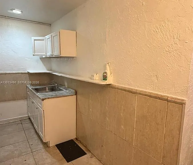725 Opa Locka Blvd #F — Photo 5