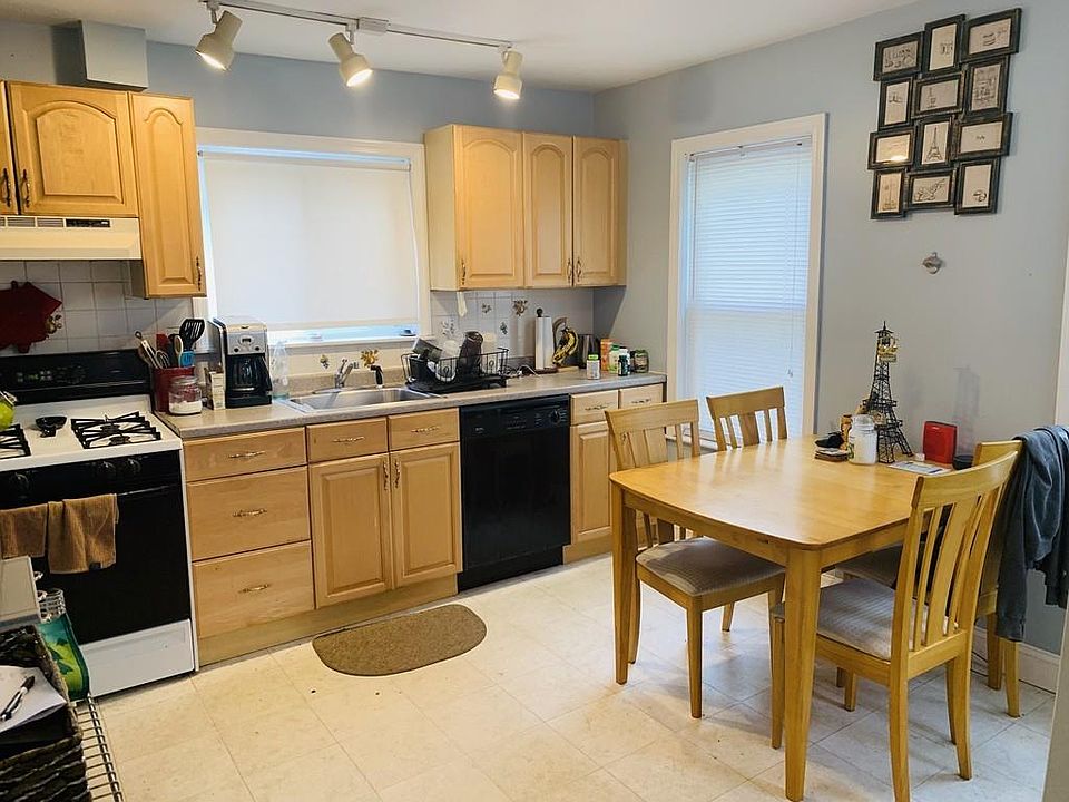1st image of 274 Water St APT 1