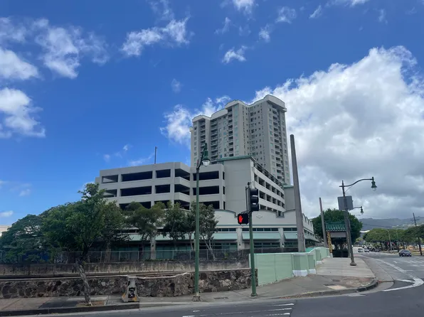 215 N King St, Honolulu, HI