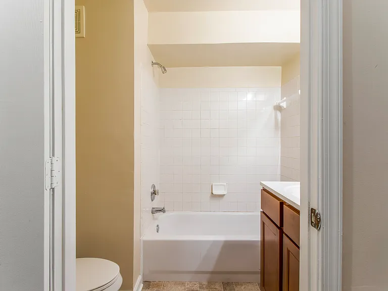 9900 Sassafras Ln — Photo 5
