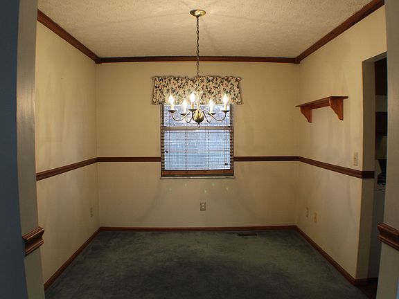 2nd image of 157 Needlewood Ln