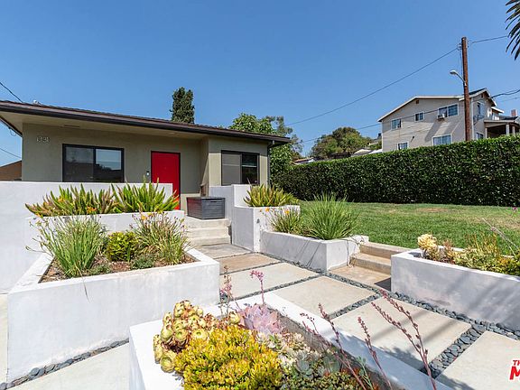 2nd image of 1331 N Avenue 56