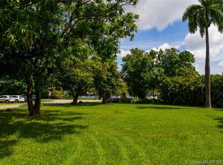 6540 Manor Ln, South Miami, FL 33143