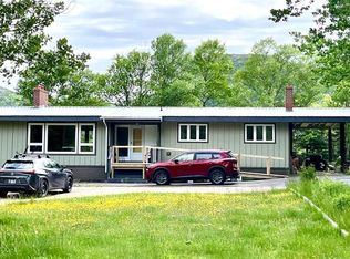 141 Seaview Dr, Burin, NL A0E1N0