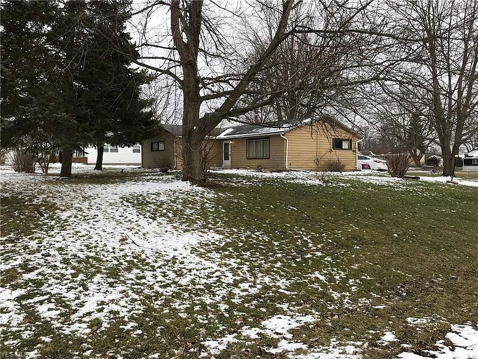 1st image of 1734 Luke Dr