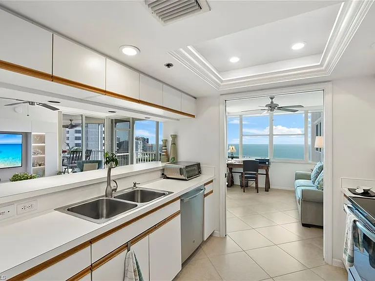 5550 Heron Point Dr #1902 — Photo 13