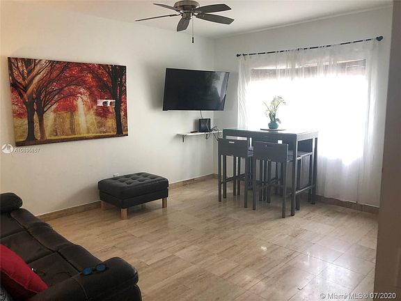2nd image of 2615 Collins Ave APT 23