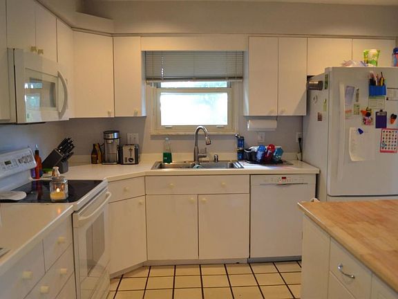 3rd image of 12043 Elkwood Dr