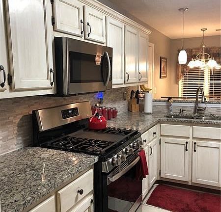 5th image of 540 Heathgate Dr